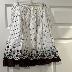 Cute comfy skirt, loved to wear with cowboy boots